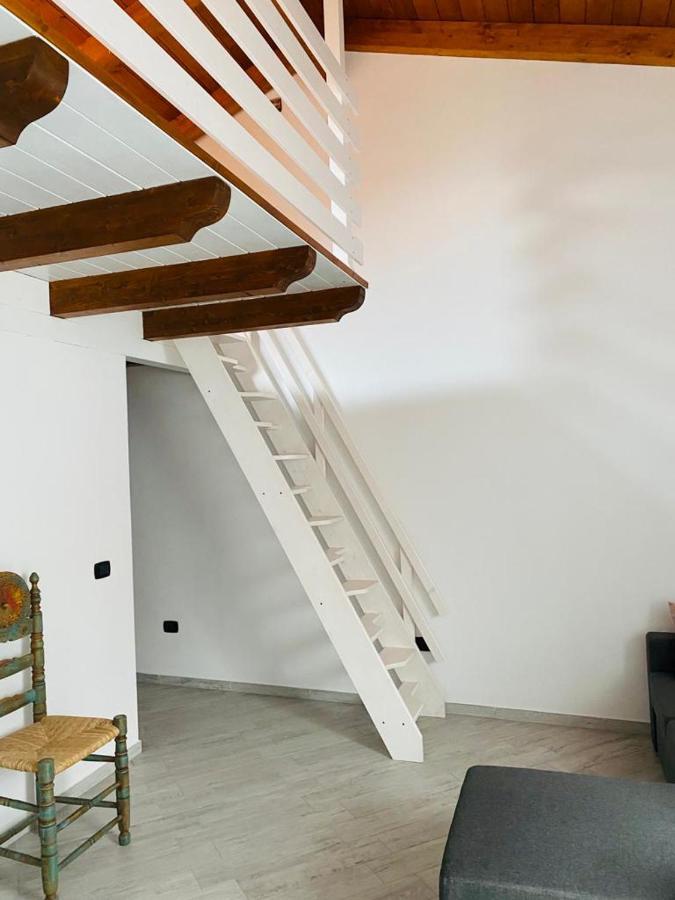 B&B Al Centro - Ossi Экстерьер фото