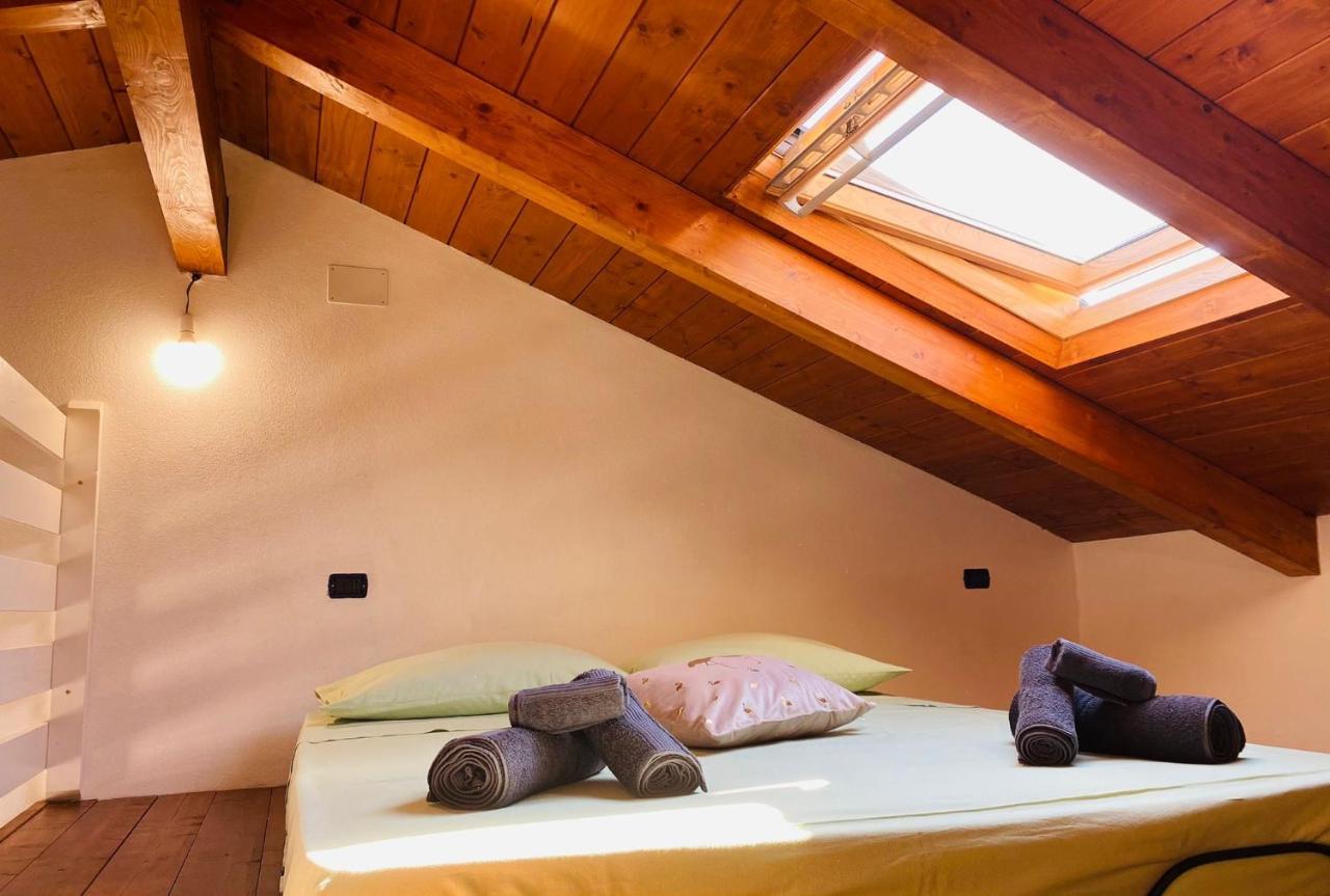 B&B Al Centro - Ossi Экстерьер фото