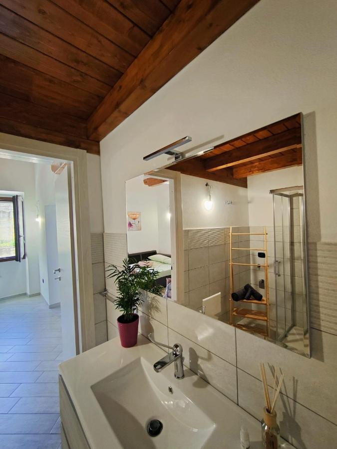 B&B Al Centro - Ossi Экстерьер фото