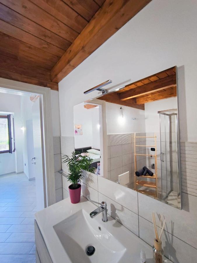B&B Al Centro - Ossi Экстерьер фото